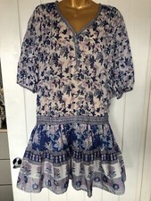 Oasis White Blue & Pink Floral