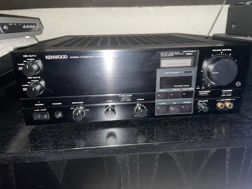Kenwood 949 amp - (spares, or