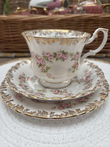Royal albert vintage dimity - albert,