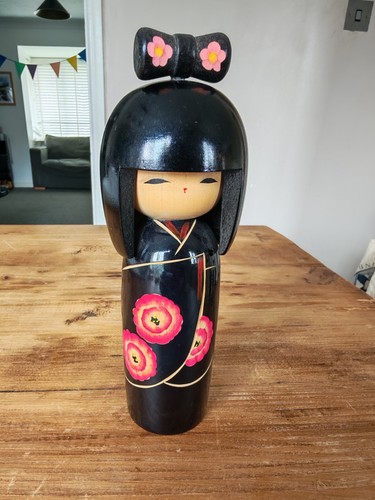 Kokeshi wooden doll aka lovely - kokeshi,