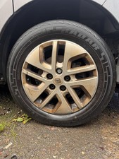 Renault Trafic 2019 17” Alloy Wheels And Tyres 215/60/17C