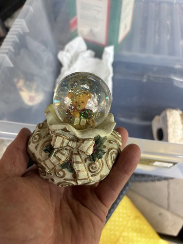 Snow globe - snow,