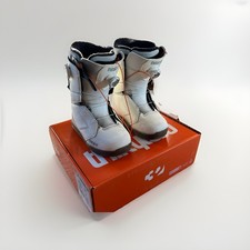 Women’s Thirty Two LASHED