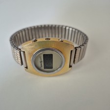 Microma Synchro Quartz Digital