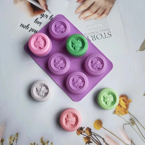 Silicone bee round - round, soap