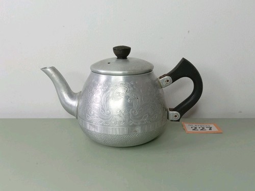 Small vintage swan teapot - vintage,