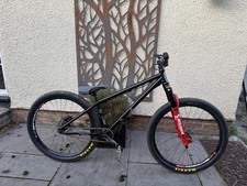 YT Dirt Love Dirt Jump Bike