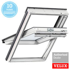 VELUX Roof Window GGU 0070, White Polyurethane, with selected Flashing Kit