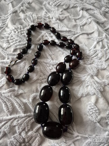 Antique art deco - dark, cherry