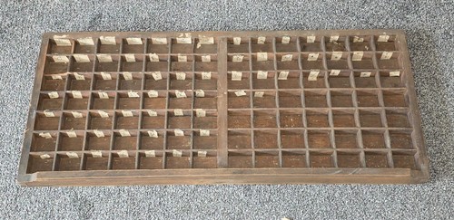 Old wooden letterpress - ,