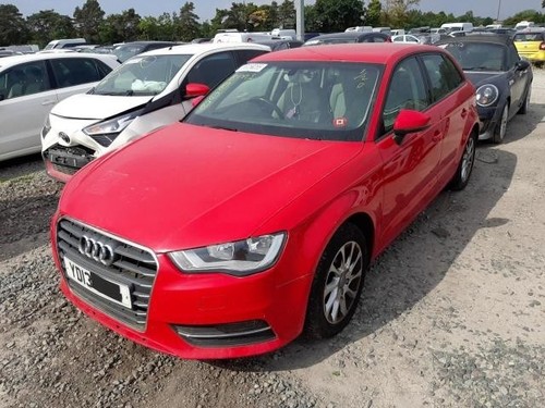 Breaking audi 2013 - a3, 5dr