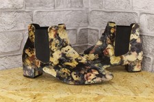 MULTICOLOURED FLORAL FAUX SUEDE ANKLE BOOTS SIZE 6 / 39 BY TOPSHOP USED CON