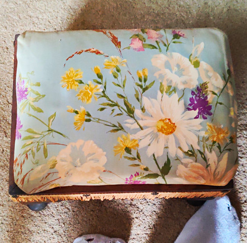 Vintage floral storage - floral,
