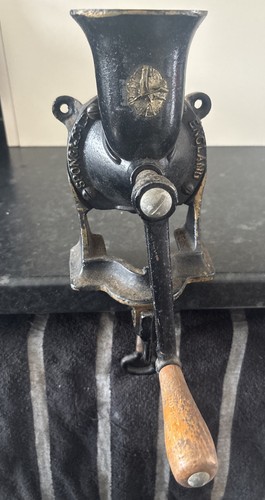 Vintage spong cast iron - vintage, no.