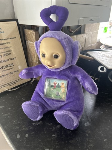 Tinky winky teletubby - winky, with
