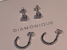 QVC  2 Pairs Earrings -