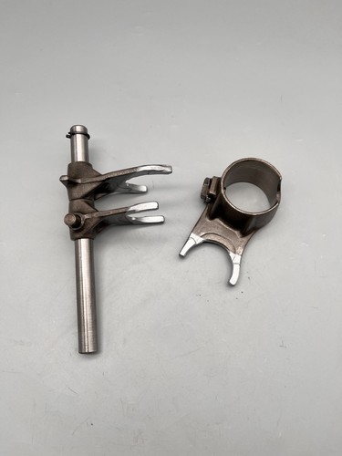 Kawasaki 750 shift claws - b,