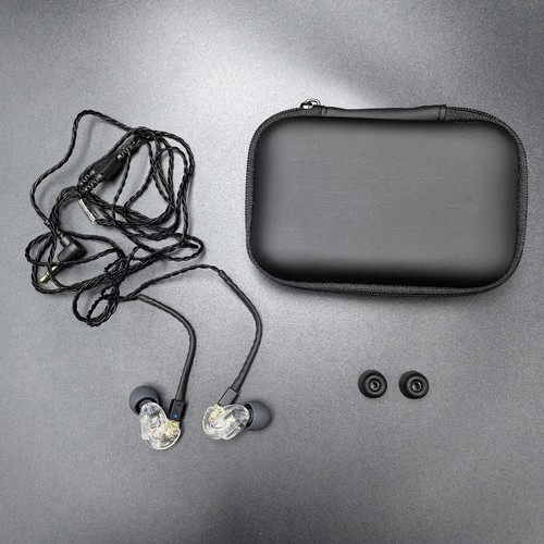 Shure se215 ear - shure,
