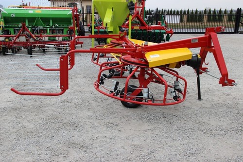Tedder and rake z518 - and, /