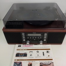 TEAC LP-R550USB Wood Grain CD