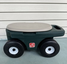 Step 2 Rolling Garden Grass Hopper Yard Cart Utility Seat Storage Multi Purpose