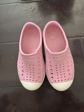 Native shoes toddler size 8