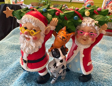 CHRISTMAS CATS GARDEN GNOME. NEW, BOXED. H16CM, L15CM, W7CM