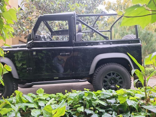 Land rover defender - land,
