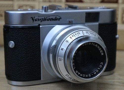 Voigtlander vito 35mm film - b,