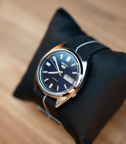 Seiko automatic blue men - seiko,