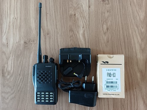 Yaesu 246 pmr 70cms ft60 - yaesu,