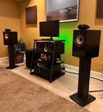 Bowers and Wilkins 705 S2