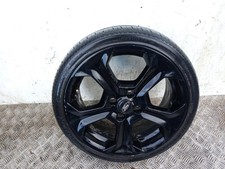 Ford Fiesta ST 205 40 17"