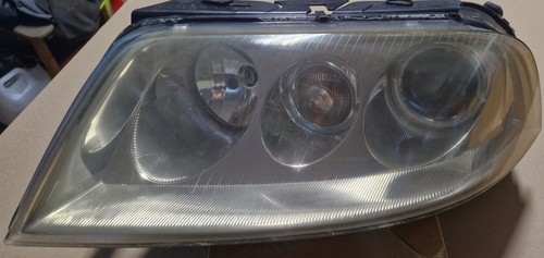 Left headlight passat - left,