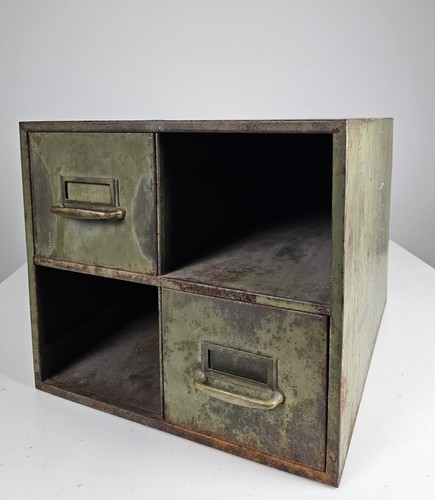 Vintage industrial metal - metal, file