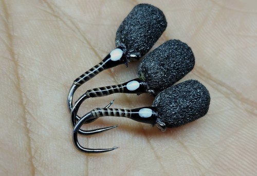 Top hat white cheek - x, buzzer