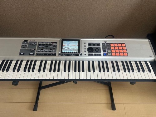 Roland fantom key - fantom, x7