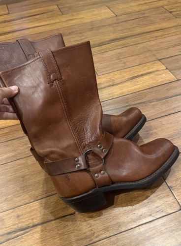 Excellent condtn frye - excellent, harness