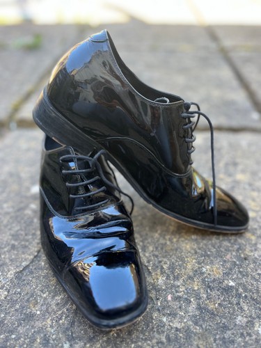 Chamaripa mens glossy patent