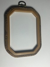 1X small long octagon