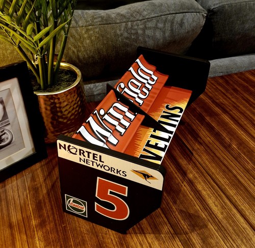 Formula wing key holder - 1,