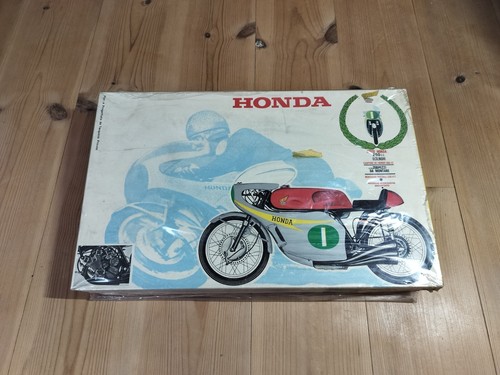 Honda rc166 250cc - 250cc, 1:9