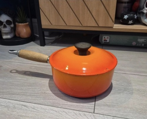 Vintage creuset cast iron - creuset,