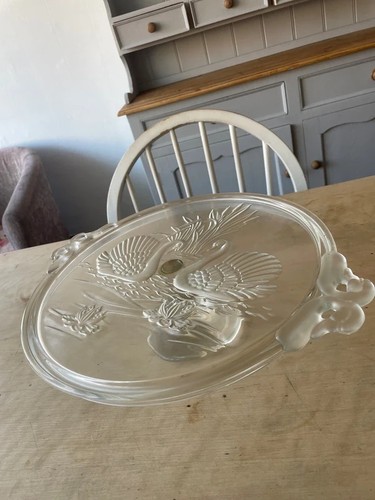 Vintage frosted glass swan - vintage,