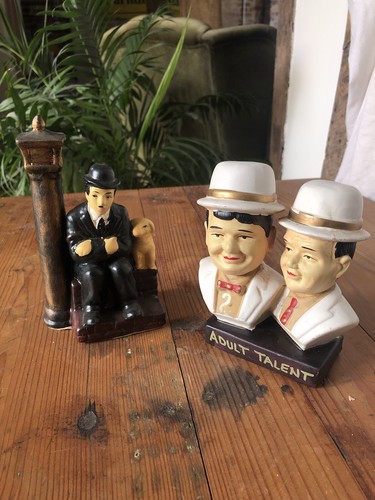 Charlie chaplin laurel and - chaplin,