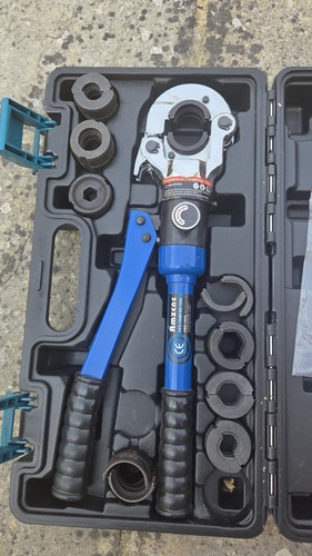Hydraulic pipe crimping tool - hydraulic,