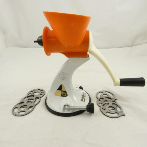 Vintage spong meat mincer - meat, n605