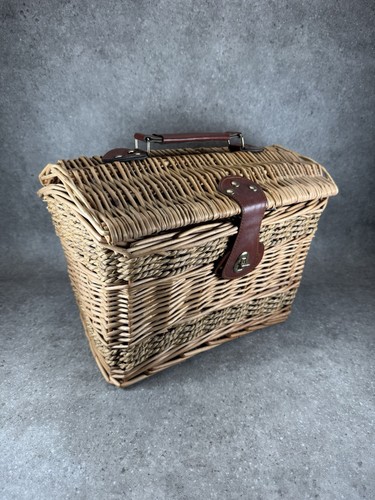 Vintage wicker fly - vintage,