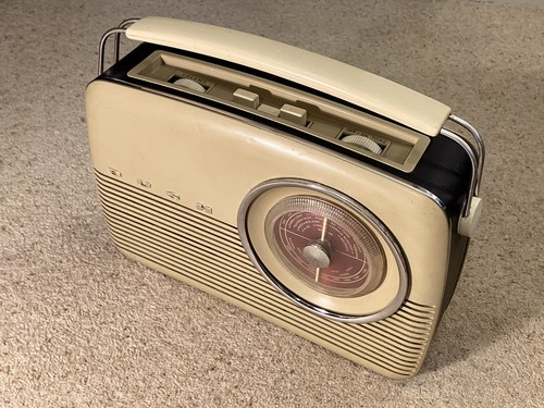 Bush tr82 radio luxembourg - radio,