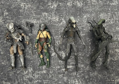 Neca mcfarlane alien - &,